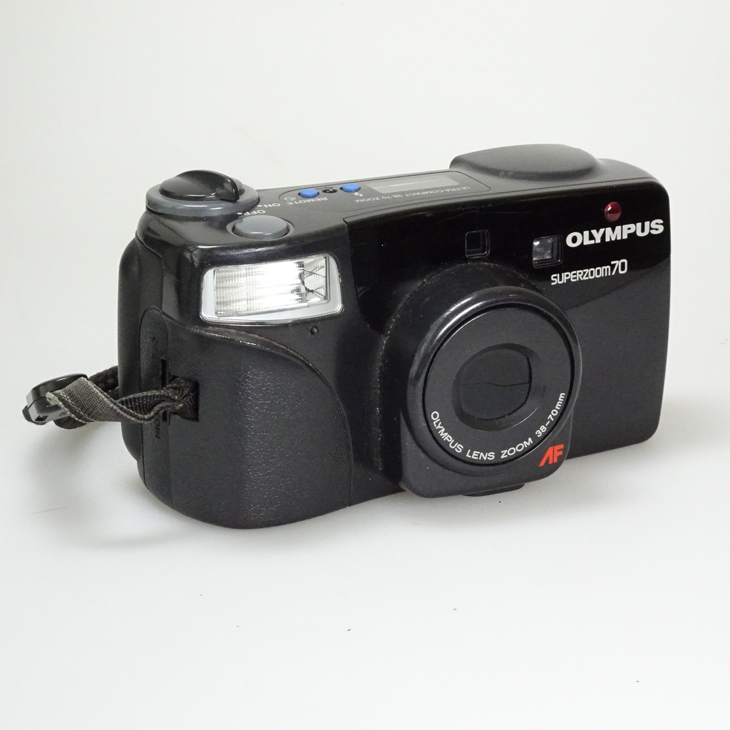 Olympus Superzoom70