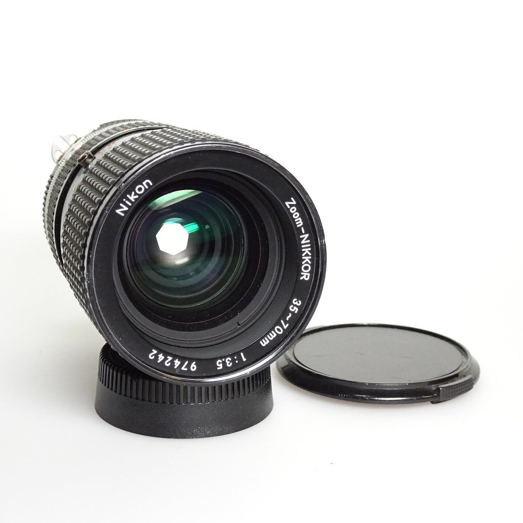 Nikkor Zoom 35-70 mm 3.5