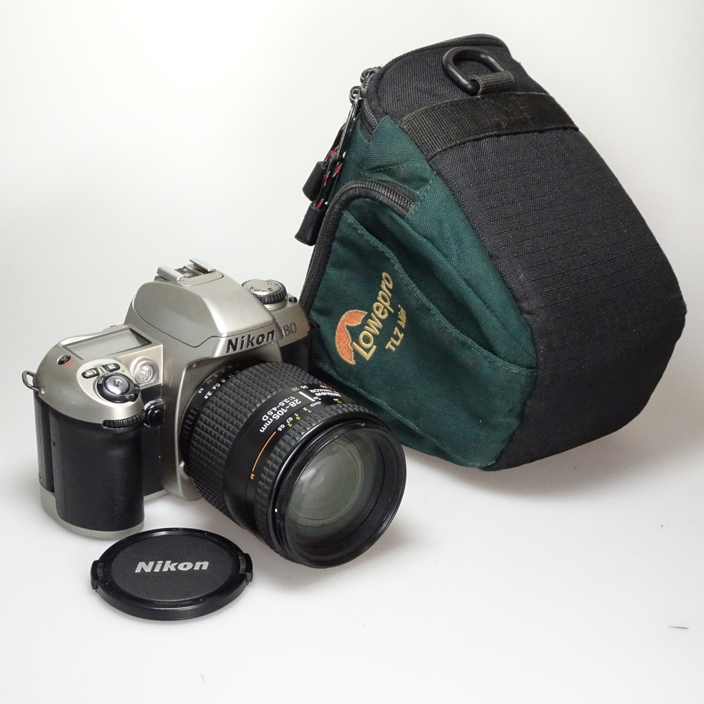 Nikon F80 inkl. 28-105mm f3.5-4.5D Macro