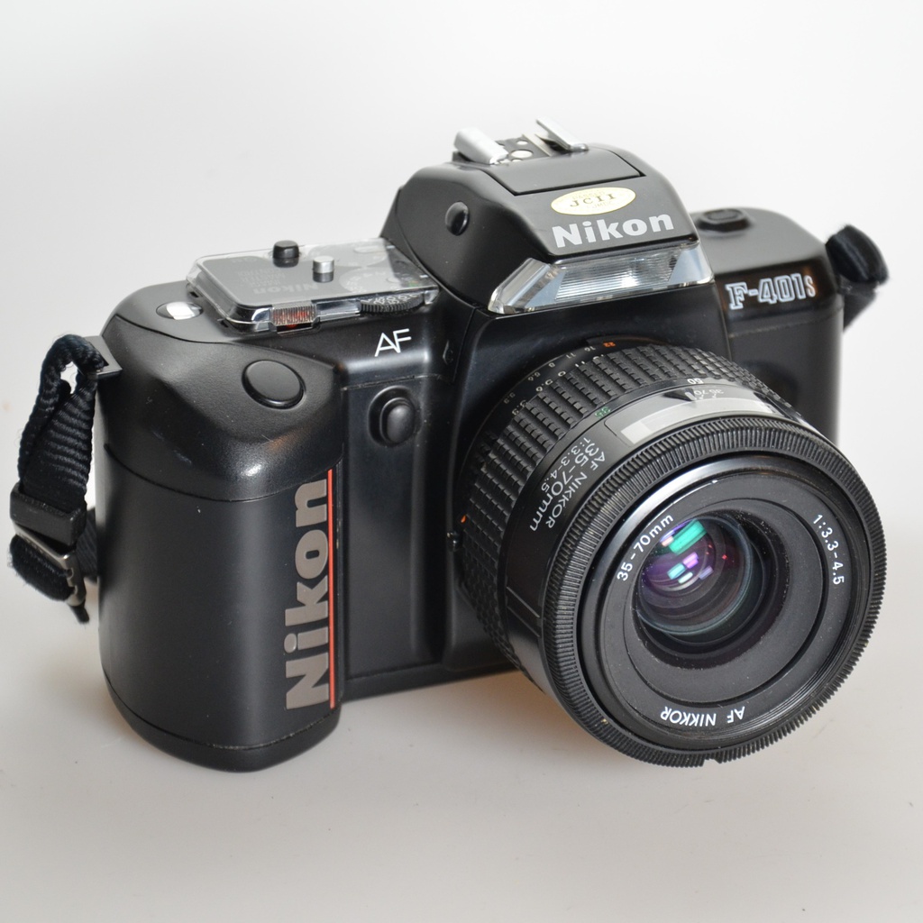 Nikon-401s inkl. 35-70mm 3.3-4.5  