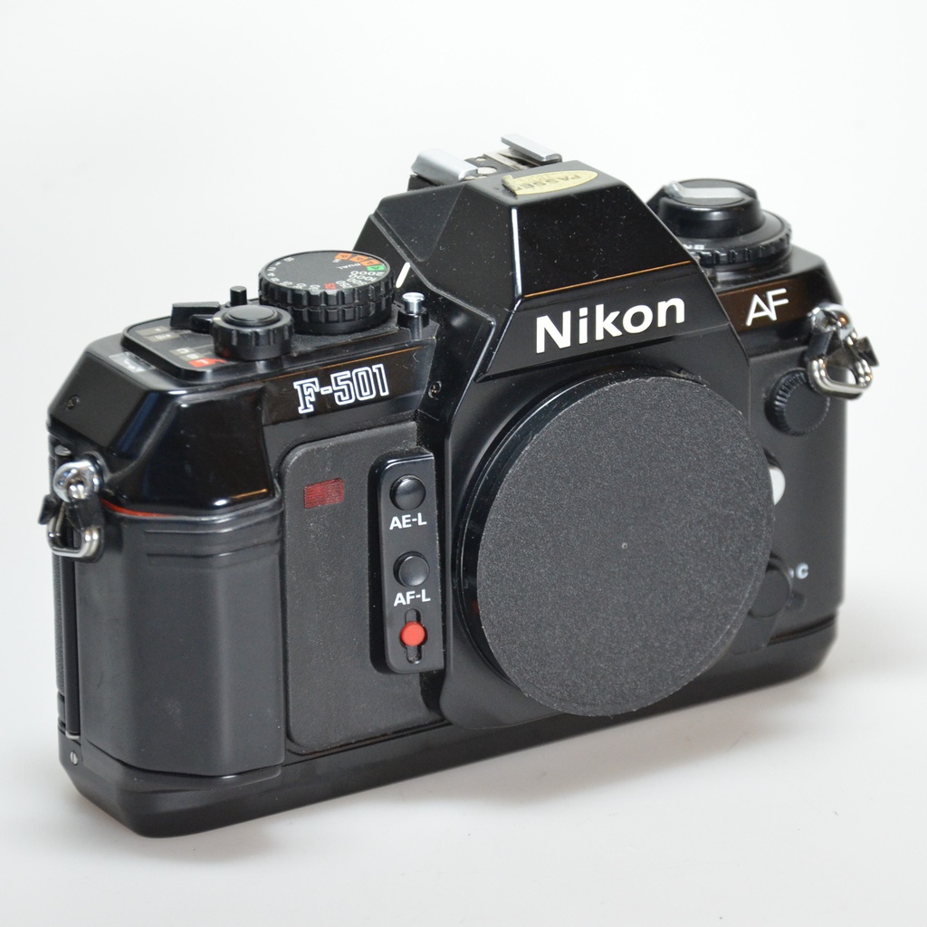 Nikon F501 Body