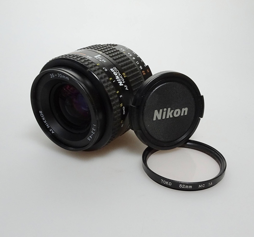 AF-Nikkor 35-70 mm 3.3-4.5