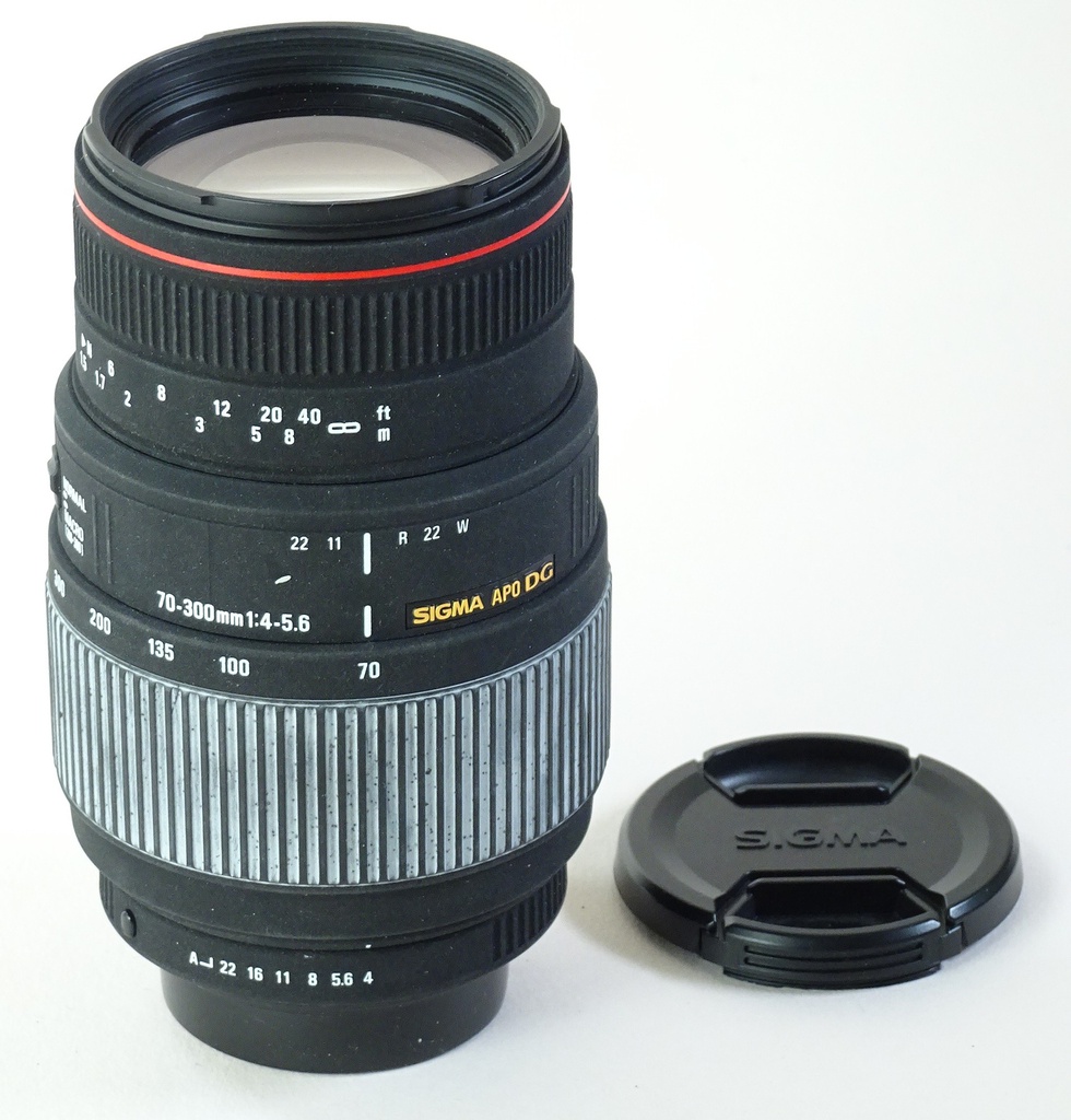 Sigma APO DG 70-300mm F.4-5.6 (Pentax mount)