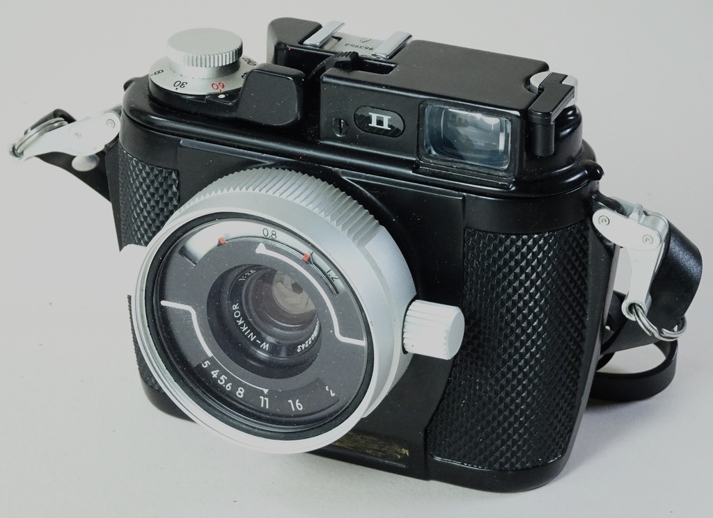Nikonos II + 35mm f2.5