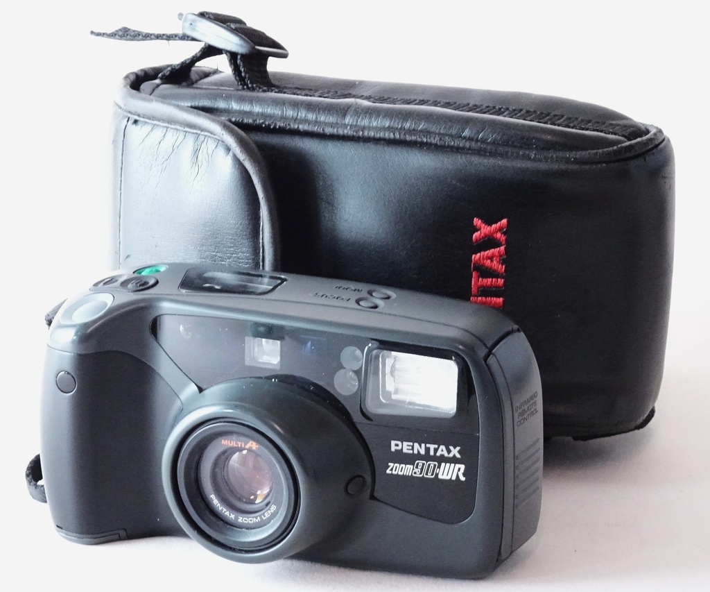 Pentax Zoom 90WR